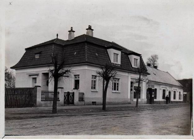 Kliknutm na mne mete poslat pohlednici